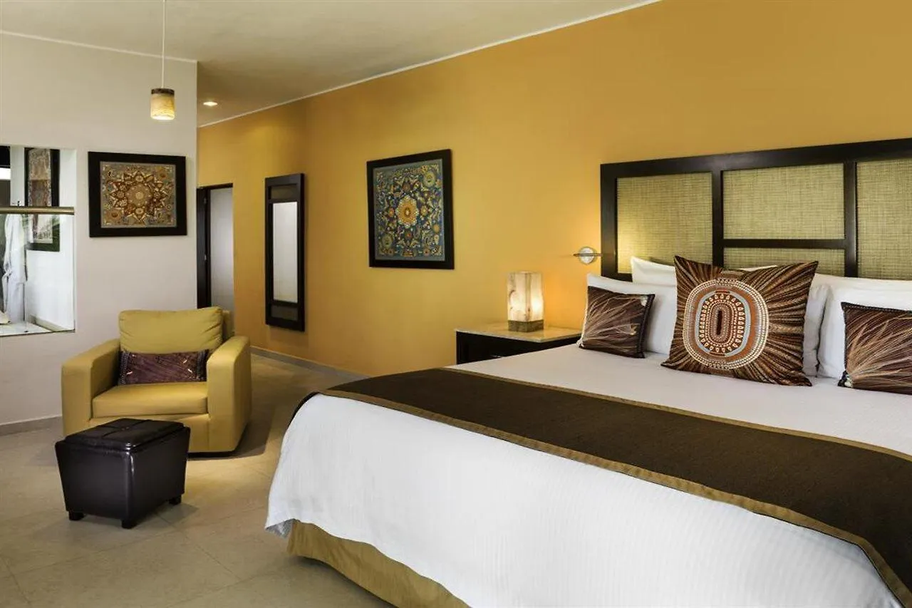 Hotel El Dorado Maroma by Karisma Punta Maroma Resort